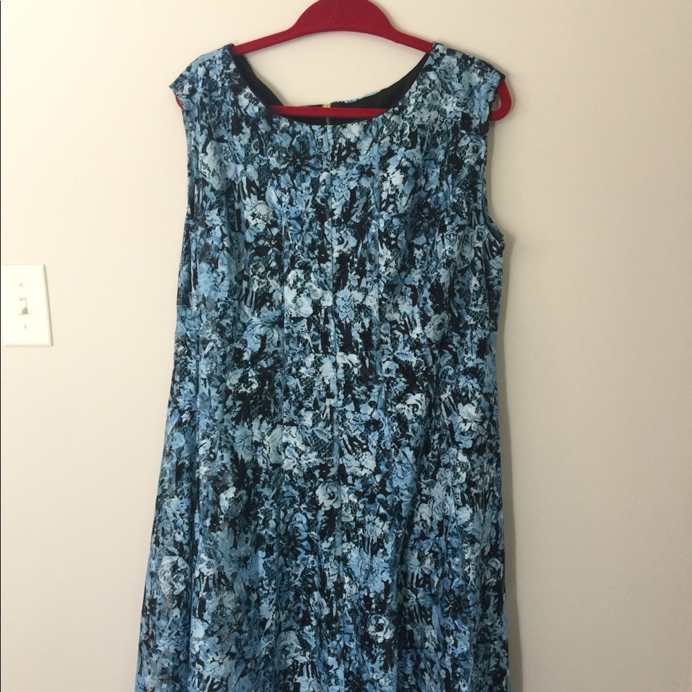 18W Gabby Skye Lace Fit Flare Sleeveless Dress